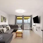 Penthause Luxe 501 Sea View Pool Apartmán *